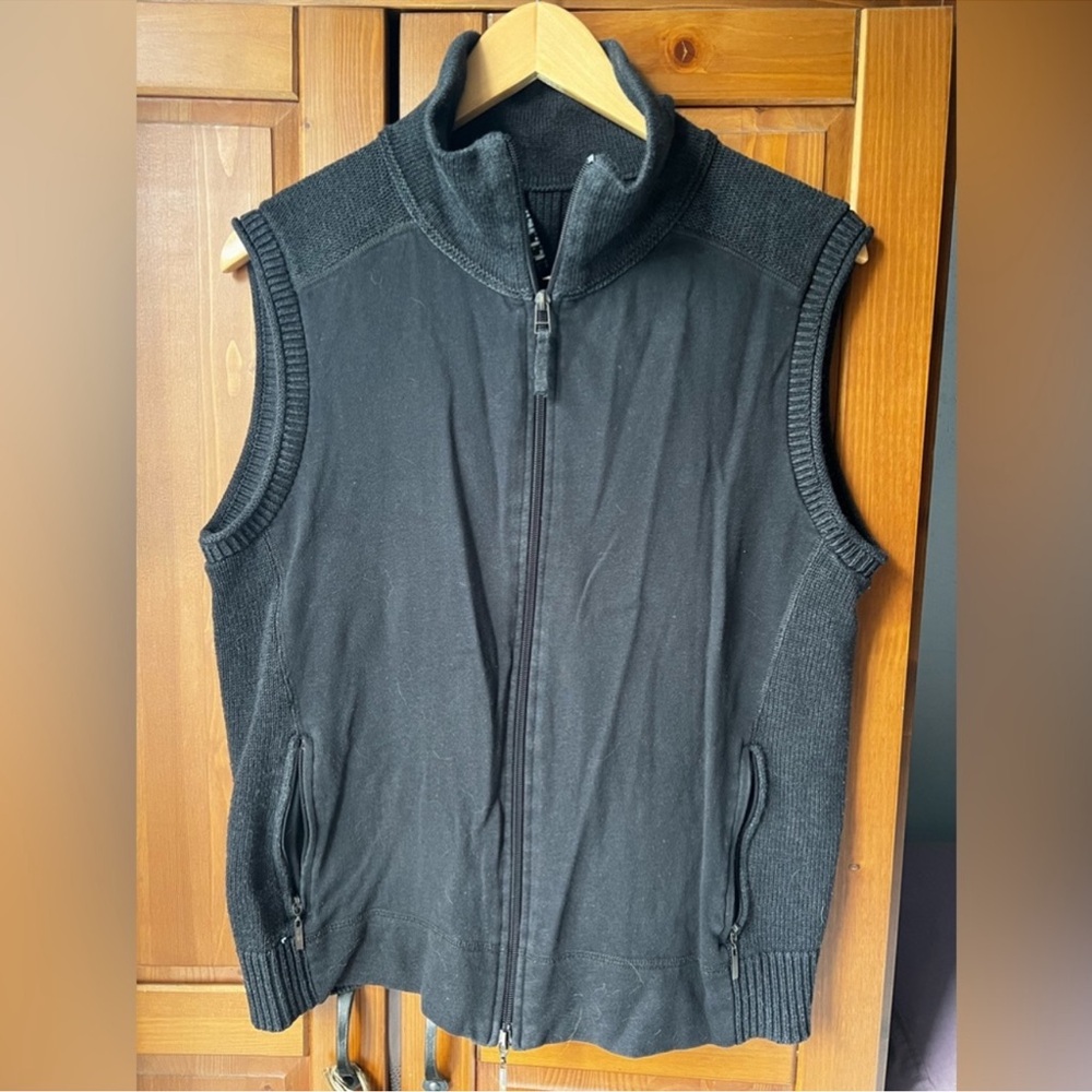 GUC - Set of 3 women’s sweater/vests Size L (Ptp 21-22”)